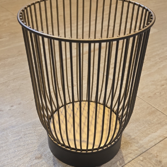 Yankee Candle Other - Yankee Candle Company Wire Claridge Candle Holder